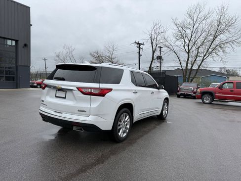 Used 2018 Chevrolet Traverse High Country image 3
