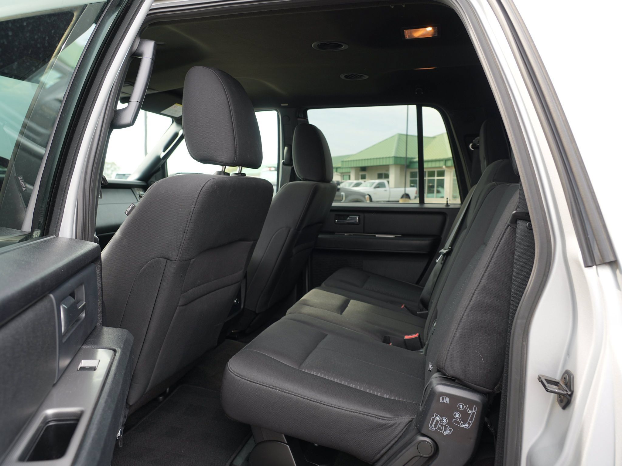 Used 2017 Ford Expedition EL XL w/ Equipment Group 101A RWD image 18
