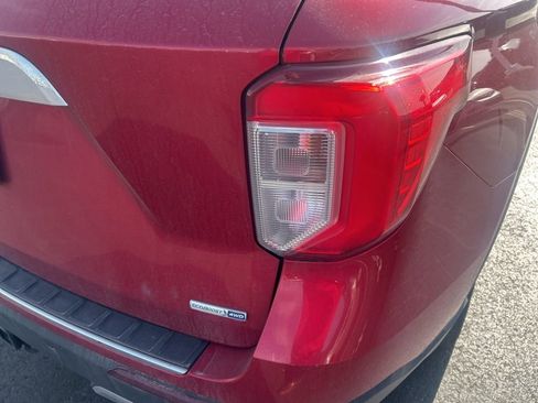 Used 2020 Ford Explorer Limited w/ Class III Trailer Tow Package image 15