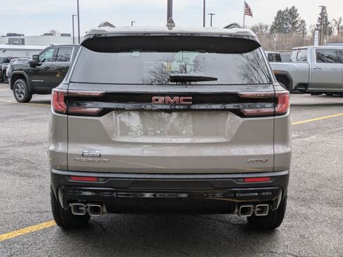 New 2026 GMC Acadia AT4 w/ Luxury Package image 6