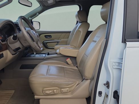 Used 2015 Nissan Armada Platinum w/ 2nd Row Captain Seat Package RWD image 9