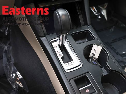 Used 2016 Subaru Outback 3.6R Limited image 13