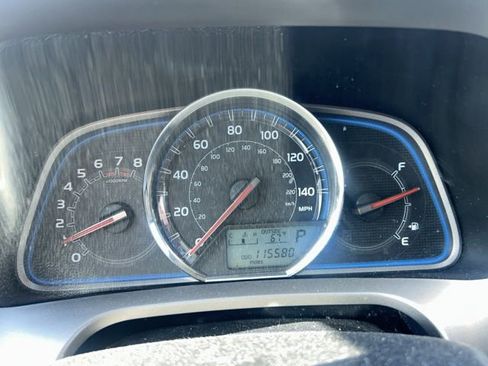 Used 2015 Toyota RAV4 Limited image 3