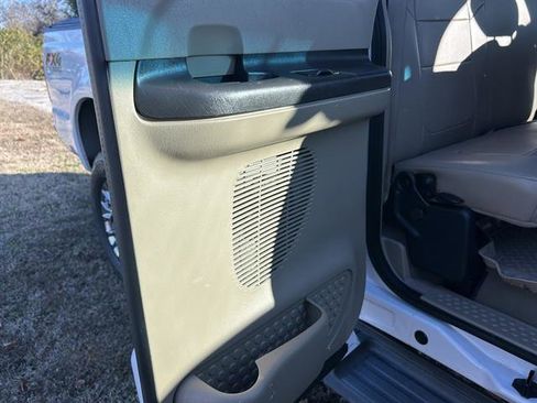 Used 2007 Ford F350 XL image 20