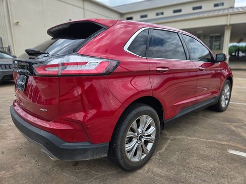 Used 2023 Ford Edge Titanium AWD/4WD image 5
