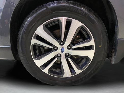Used 2018 Subaru Outback 2.5i Limited AWD/4WD image 8