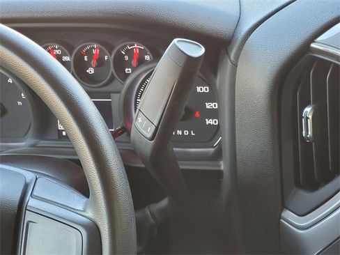 Used 2024 Chevrolet Silverado 2500 W/T image 16