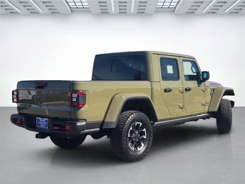 New 2025 Jeep Gladiator Rubicon image 6