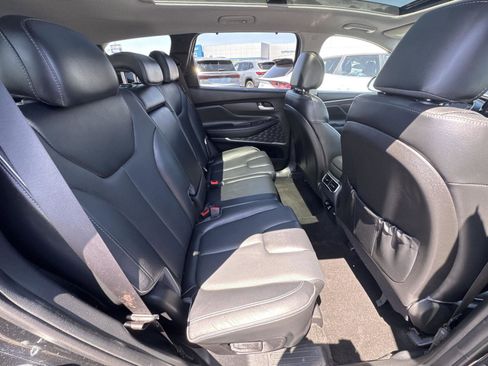 Used 2023 Hyundai Santa Fe Limited AWD/4WD image 16