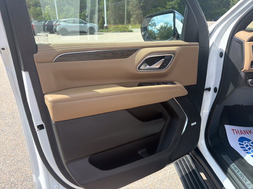 Certified 2022 Chevrolet Tahoe Premier AWD/4WD image 10
