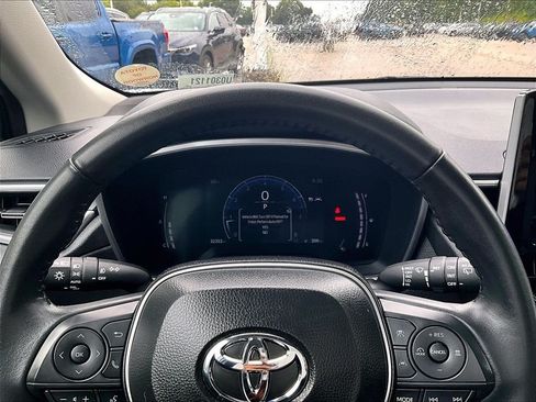 Certified 2025 Toyota Corolla Cross XLE AWD/4WD image 24