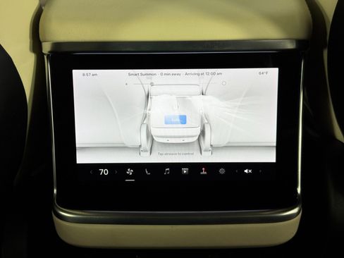 Used 2022 Tesla Model S image 36