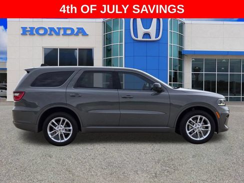 Used 2023 Dodge Durango GT AWD/4WD image 2