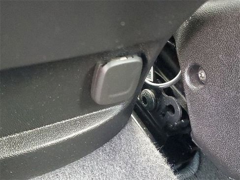 Used 2024 Chevrolet Malibu LT image 10