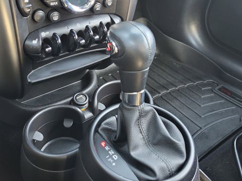 Used 2014 MINI Cooper Paceman S image 17