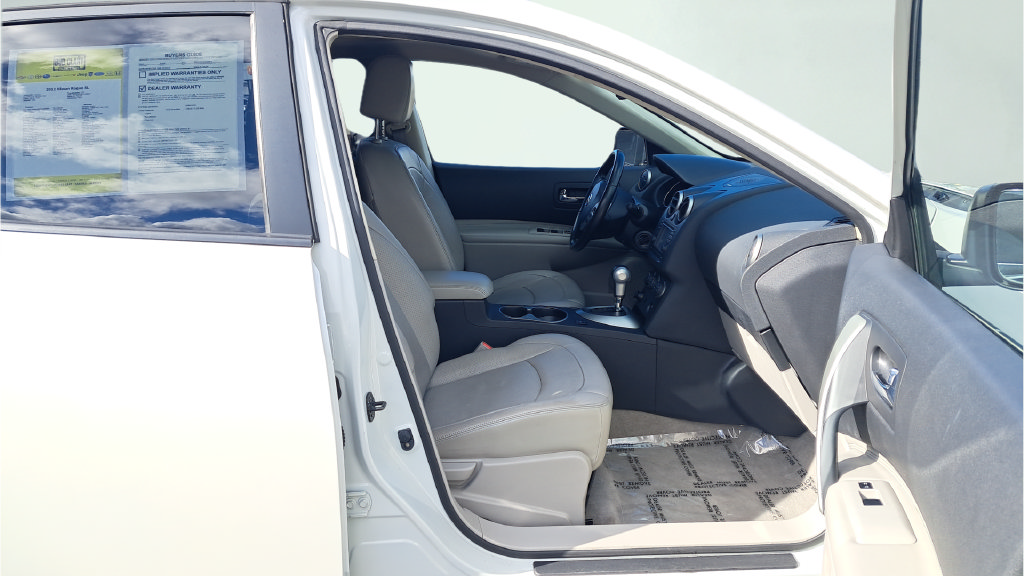 Used 2012 Nissan Rogue SL AWD/4WD image 28