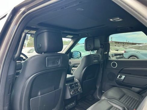 Used 2021 Land Rover Discovery S R-Dynamic AWD/4WD image 9