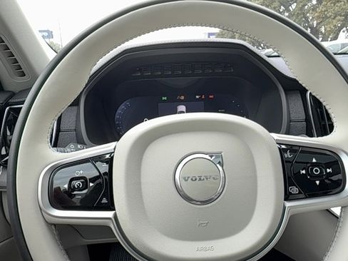 New 2026 Volvo XC90 T8 Ultra w/ Protection Package Premier image 20