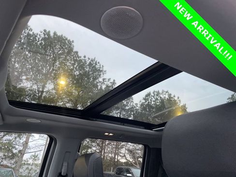 Used 2023 Ford F250 Lariat w/ Lariat Ultimate Package image 10