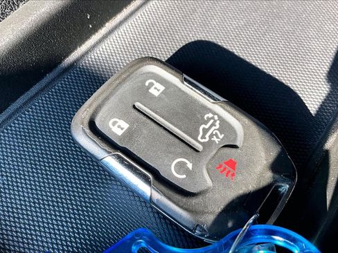 Used 2021 Chevrolet Silverado 1500 LT image 14