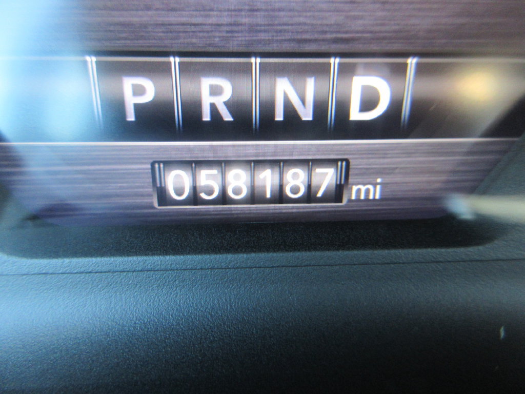 Used 2022 RAM 1500 Laramie AWD/4WD image 36