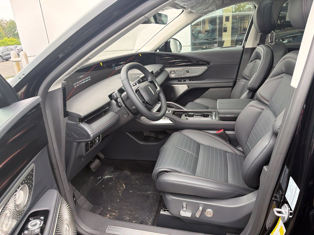 New 2026 Lincoln Nautilus Reserve AWD/4WD image 5