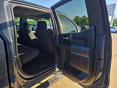 Used 2021 Chevrolet Silverado 1500 Custom AWD/4WD image 74