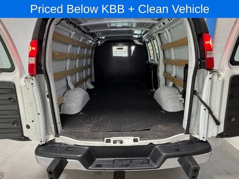 Used 2024 Chevrolet Express 2500 w/ Driver Convenience Package RWD image 14