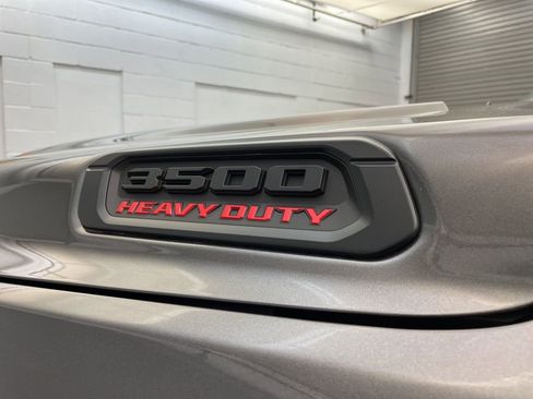 New 2026 RAM 3500 Big Horn AWD/4WD image 12