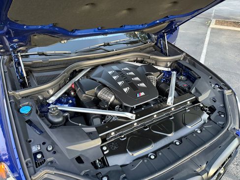 Used 2026 BMW X5 M60i image 36