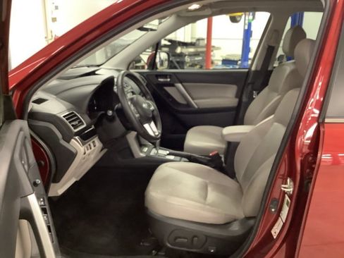 Used 2018 Subaru Forester 2.5i Limited AWD/4WD image 14