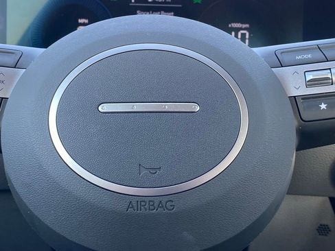 Certified 2025 Hyundai Sonata SE FWD image 17