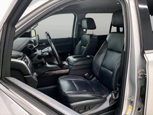 Used 2019 Chevrolet Tahoe LT RWD image 8