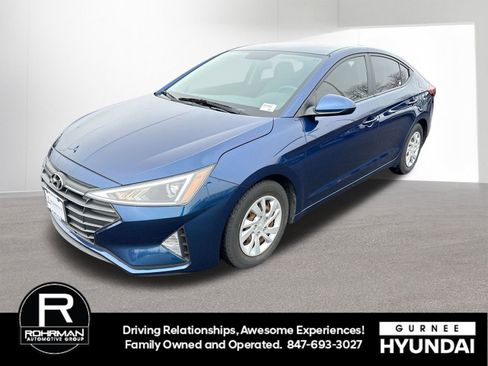 Used 2019 Hyundai Elantra SE image 4