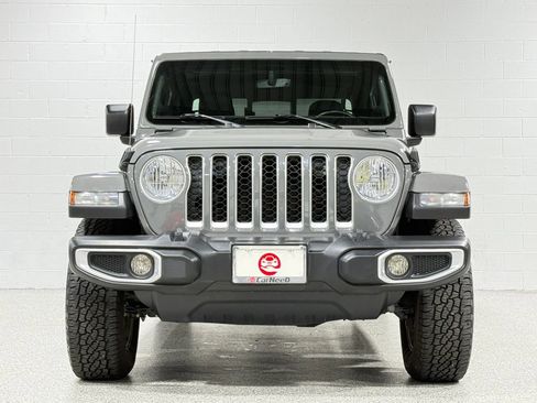 Used 2021 Jeep Gladiator Overland w/ Popular Equipment Package image 3