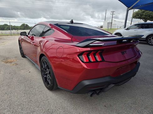 Used 2024 Ford Mustang GT Premium w/ GT Performance Package RWD image 3