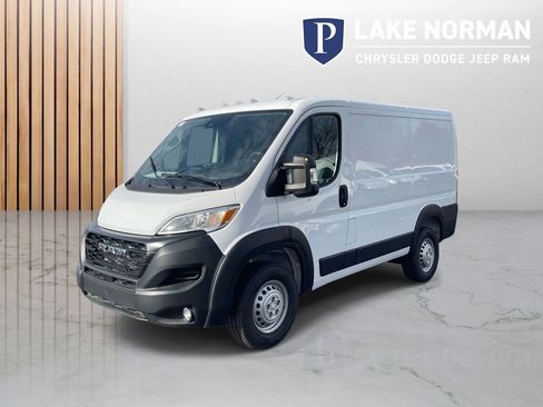New 2026 RAM ProMaster 1500 w/ Convenience Group image 4