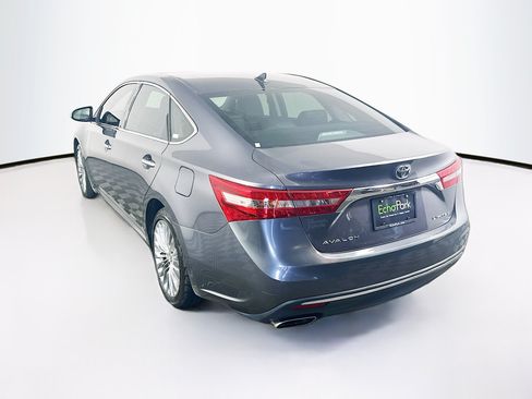 Used 2016 Toyota Avalon Limited w/ Toyota Safety Sense Package FWD image 5