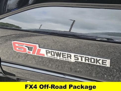 New 2026 Ford F250 Platinum AWD/4WD image 13