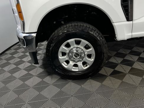 Used 2023 Ford F250 XLT w/ Snow Plow Prep Package image 11