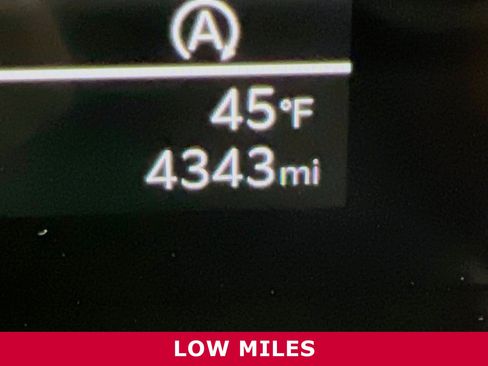 Used 2024 Kia Sorento EX image 18