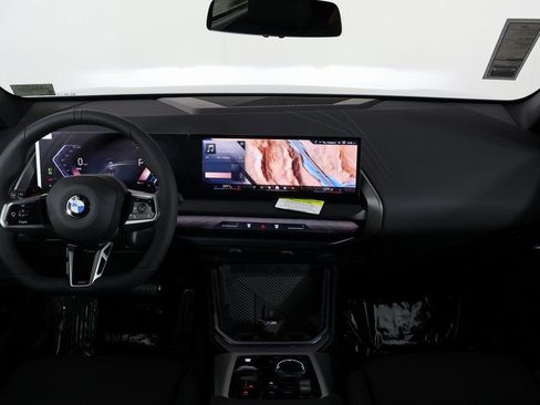 New 2026 BMW X3 xDrive30 w/ M Sport Package AWD/4WD image 4