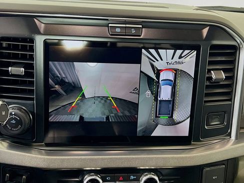 New 2026 Ford F350 Platinum w/ Platinum Plus Package image 21