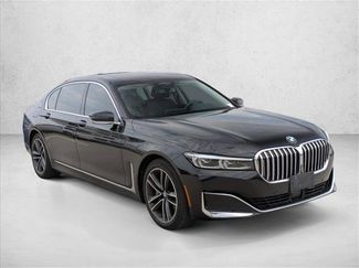 Used 2021 BMW 750i xDrive w/ Autobahn Package AWD/4WD video 3
