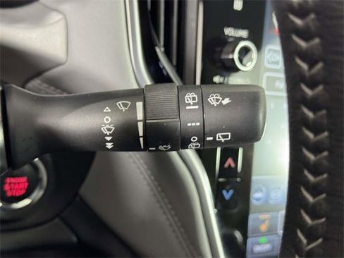 Used 2024 Subaru Outback Premium image 24