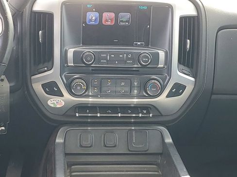 Used 2017 GMC Sierra 2500 SLE w/ Suspension Package, Off-Road AWD/4WD image 15