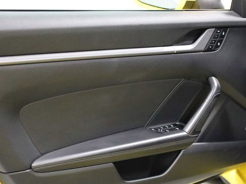 Certified 2022 Porsche 911 Carrera image 16