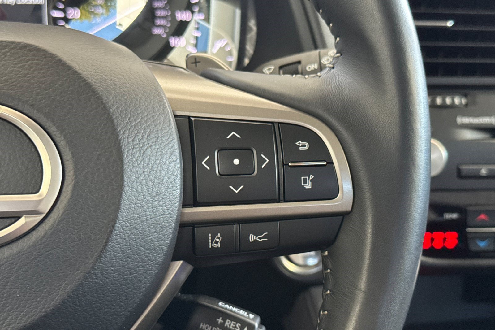 Certified 2021 Lexus RX 350 FWD w/ Accessory Package image 31