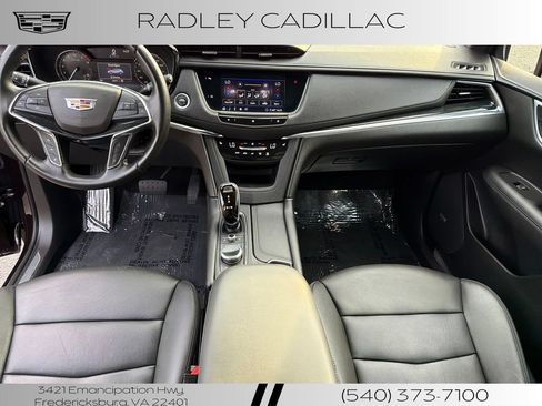 Used 2020 Cadillac XT5 Premium Luxury w/ LPO, Floor Liner Package AWD/4WD image 12