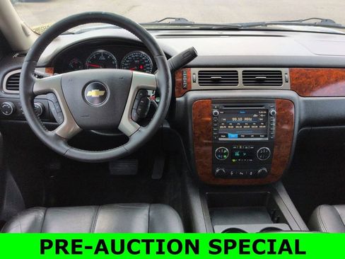 Used 2013 Chevrolet Tahoe LT w/ Luxury Package image 20